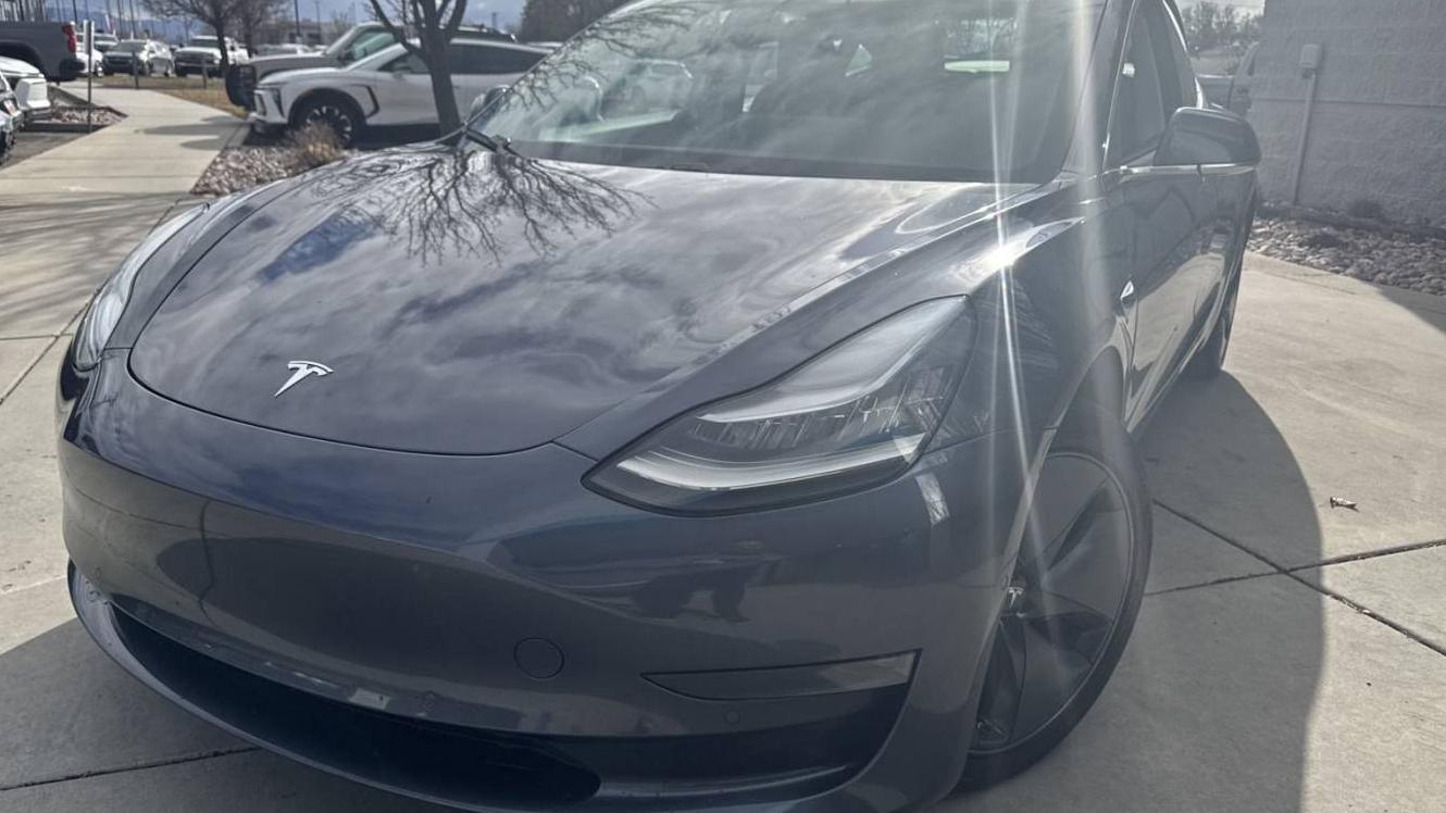 TESLA MODEL 3 2020 5YJ3E1EC1LF601608 image